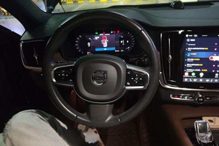 Used Volvo S90 2022 B5 Zhiyuan Luxury Edition Steering Wheel