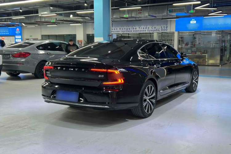 Used Volvo S90 2022 B5 Zhiyuan Luxury Edition Trunk