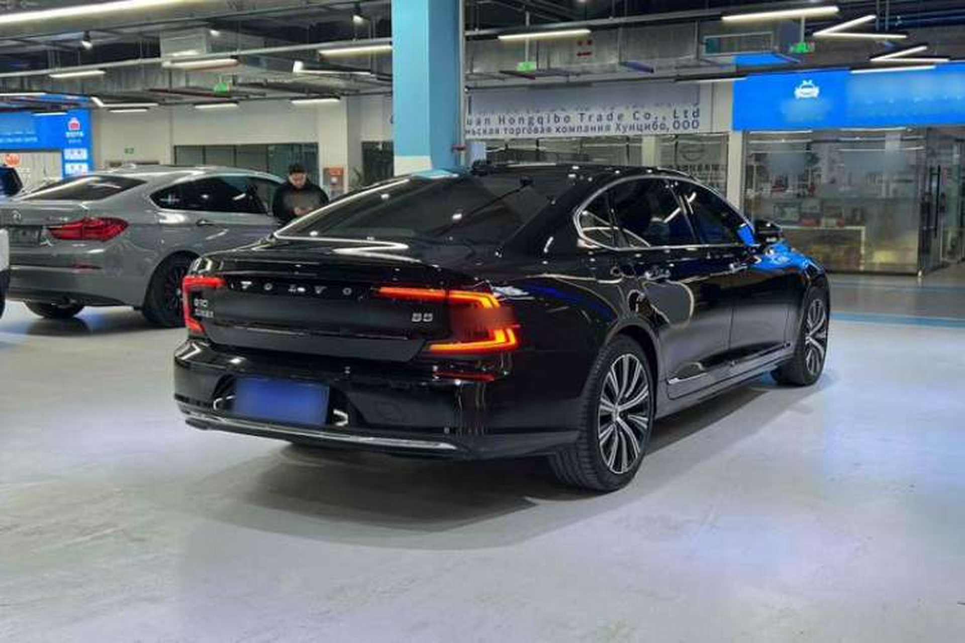 Used Volvo S90 2022 B5 Zhiyuan Luxury Edition Trunk