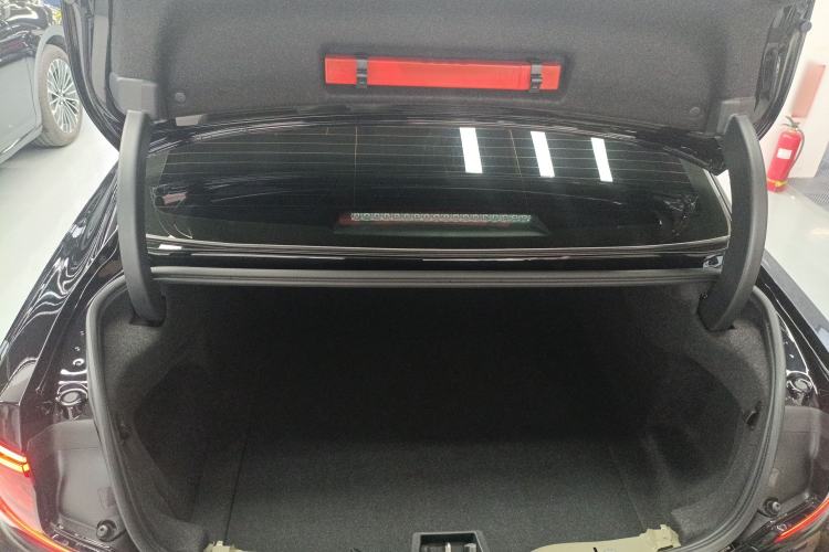Used Volvo S90 2022 B5 Zhiyuan Luxury Edition Trunk