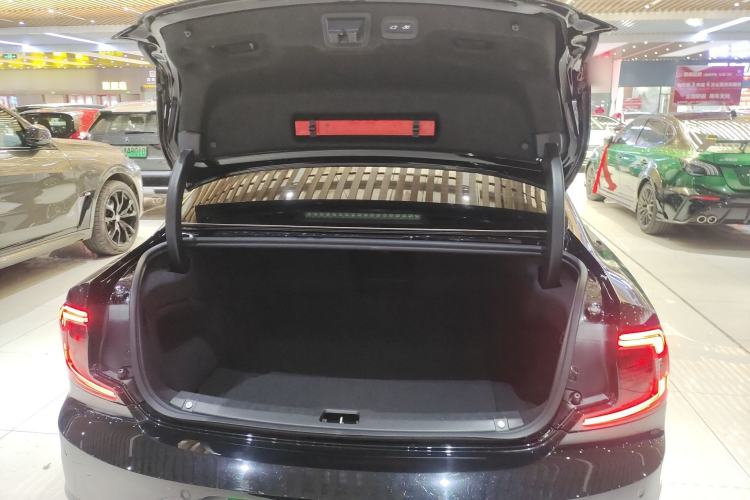 Used Volvo S90 2022 B5 Zhiyuan Luxury Edition Trunk