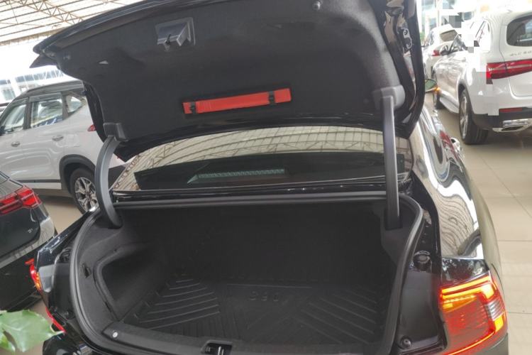 Used Volvo S90 2022 B5 Zhiyi Luxury Edition Trunk