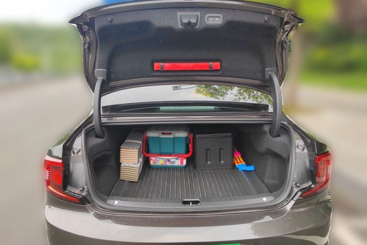 Used Volvo S90 2022 B5 Zhiyuan Luxury Edition Trunk