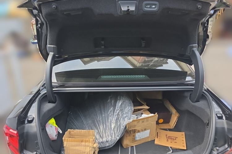 Used Volvo S90 2022 B5 Zhiyuan Luxury Edition Trunk