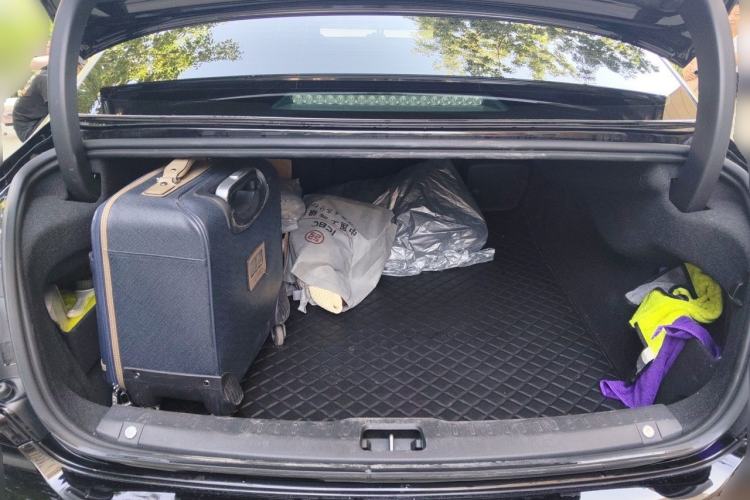 Used Volvo S90 2022 B5 Zhiya Luxury Edition Trunk