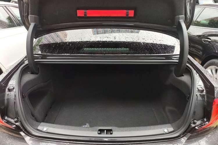 Used Volvo S90 2022 B5 Zhiyuan Luxury Edition Trunk