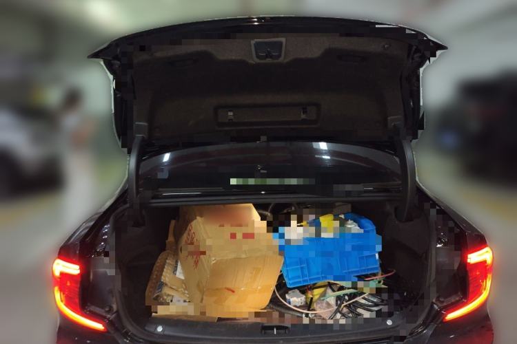 Used Volvo S90 2022 B5 Zhiyi Luxury Edition Trunk
