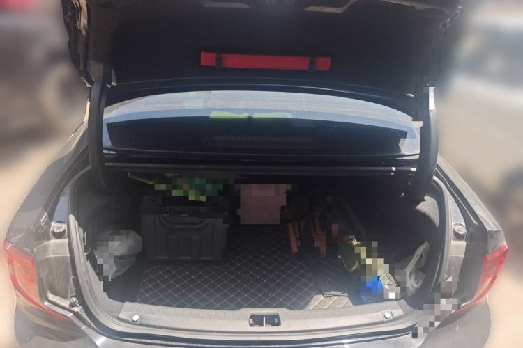 Used Volvo S90 2022 B5 Zhiyi Luxury Edition Trunk