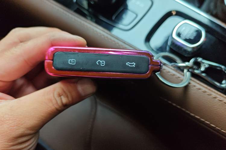 Used Volvo S90 2022 B5 Zhiyi Luxury Edition Vehicle Key