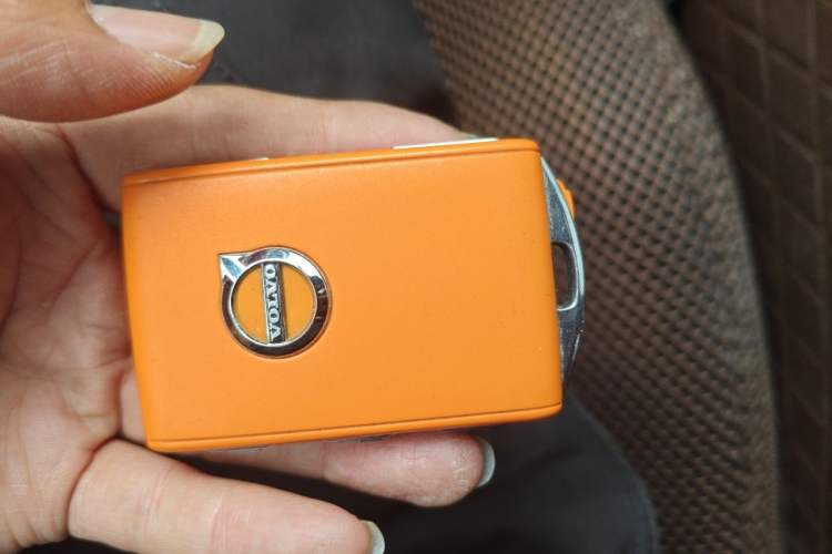 Used Volvo S90 2022 B5 Zhiyuan Luxury Edition Vehicle Key