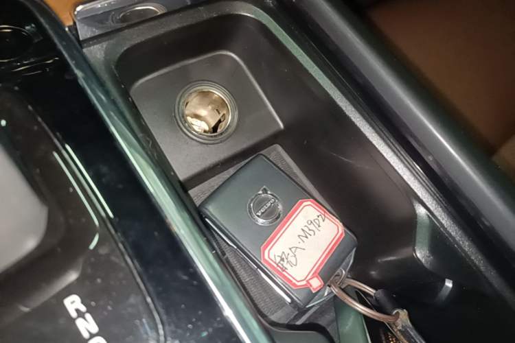 Used Volvo S90 2022 B5 Zhiyi Luxury Edition Vehicle Key