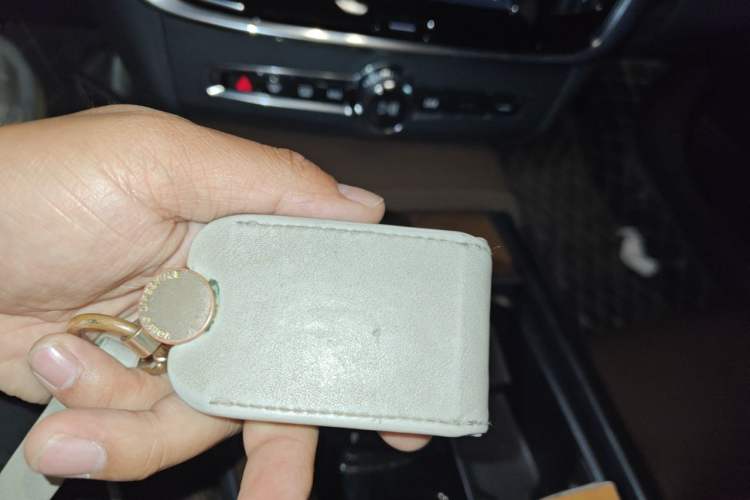 Used Volvo S90 2022 B5 Zhiyi Luxury Edition Vehicle Key