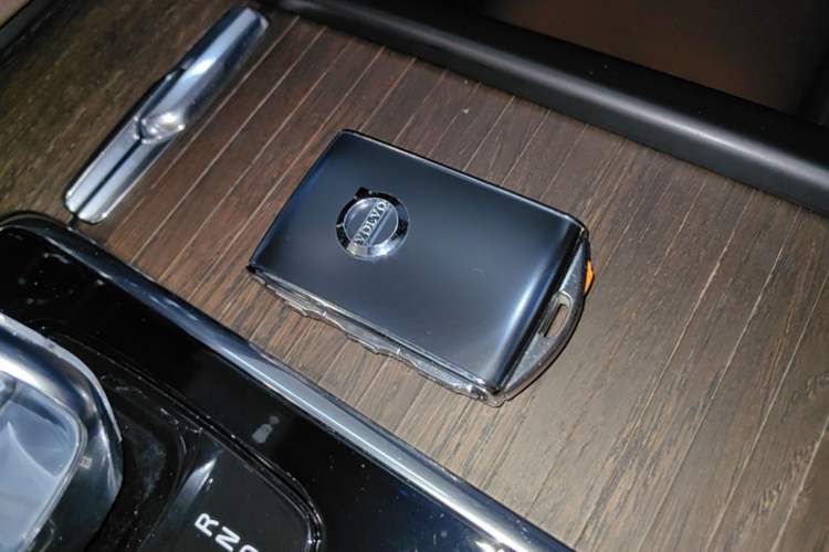 Used Volvo S90 2022 B5 Zhiyuan Luxury Edition Vehicle Key