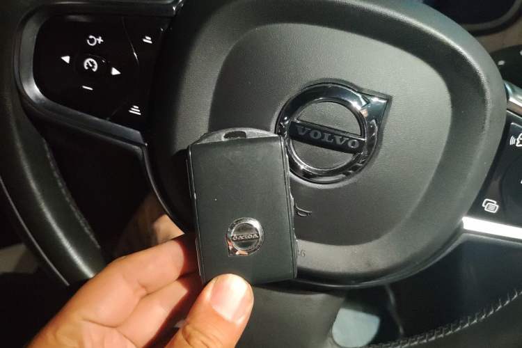 Used Volvo S90 2022 B5 Zhiyuan Luxury Edition Vehicle Key