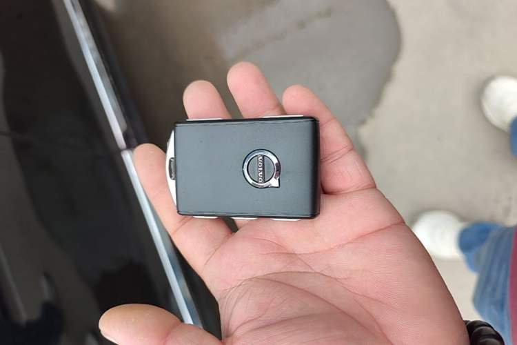 Used Volvo S90 2022 B5 Zhiyuan Luxury Edition Vehicle Key