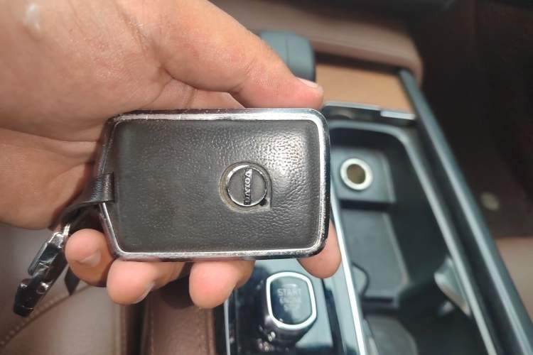 Used Volvo S90 2022 B5 Zhiyi Luxury Edition Vehicle Key