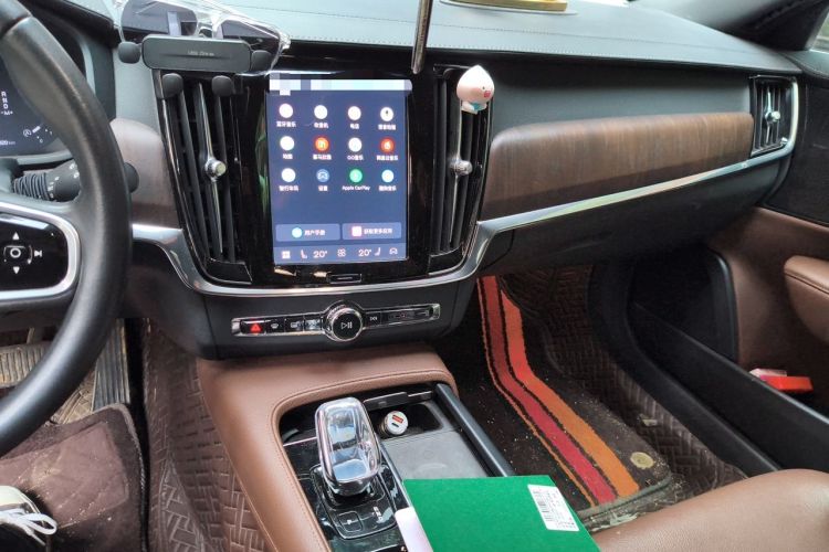 Used Volvo S90 2022 B5 Zhiyuan Luxury Edition Audio And AC Panel
