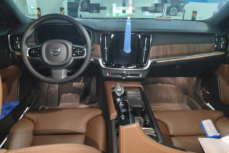 Used Volvo S90 2022 B5 Zhiyuan Luxury Edition Center Console
