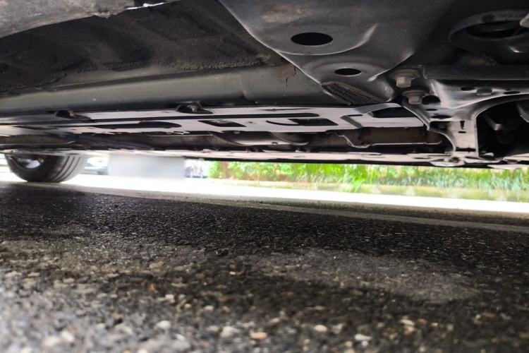 Used Volvo S90 2022 B5 Zhiyuan Luxury Edition Chassis Front Right