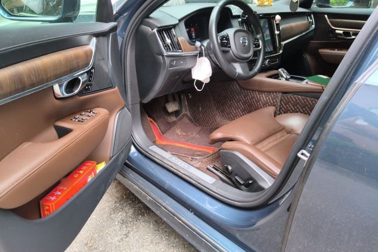 Used Volvo S90 2022 B5 Zhiyuan Luxury Edition Driver Seat