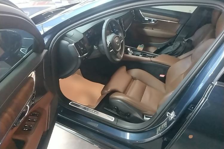 Used Volvo S90 2022 B5 Zhiyuan Luxury Edition Driver Seat