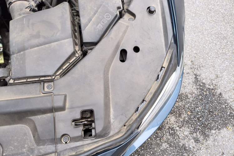 Used Volvo S90 2022 B5 Zhiyuan Luxury Edition Engine Bay Left