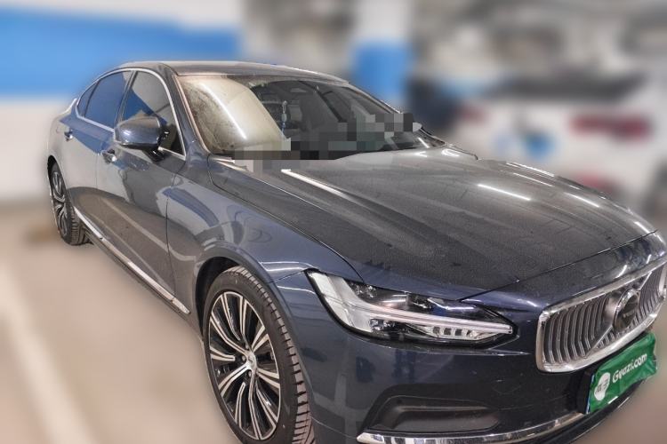 Used Volvo S90 2022 B5 Zhiyuan Luxury Edition Front Right 45 Deg