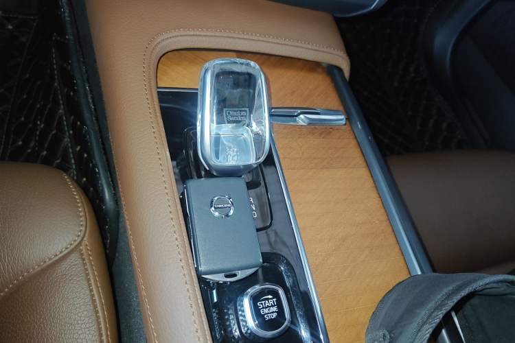 Used Volvo S90 2022 B5 Zhiyi Luxury Edition Gear Lever