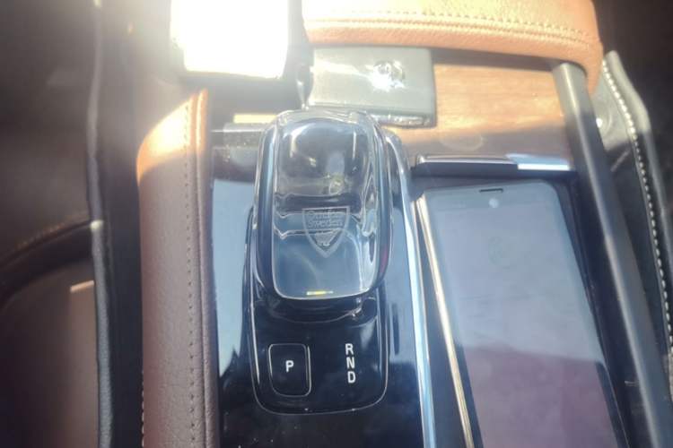 Used Volvo S90 2022 B5 Zhiyuan Luxury Edition Gear Lever
