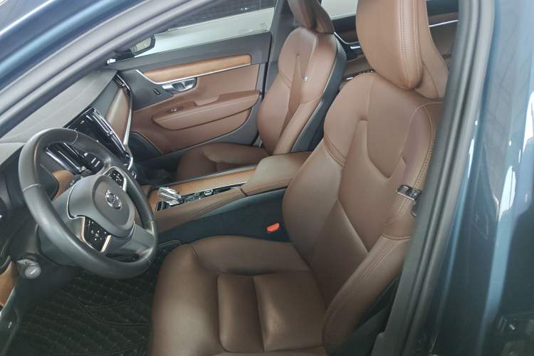 Used Volvo S90 2022 B5 Zhiyi Luxury Edition Left Front Seat