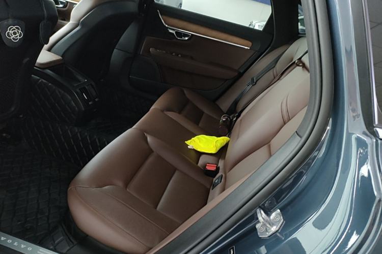Used Volvo S90 2022 B5 Zhiyi Luxury Edition Left Rear Seat