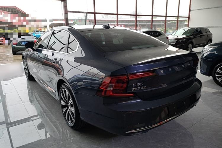 Used Volvo S90 2022 B5 Zhiyi Luxury Edition Rear Left 45 Deg