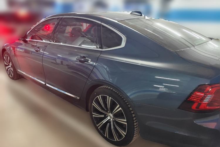 Used Volvo S90 2022 B5 Zhiyuan Luxury Edition Rear Left 45 Deg
