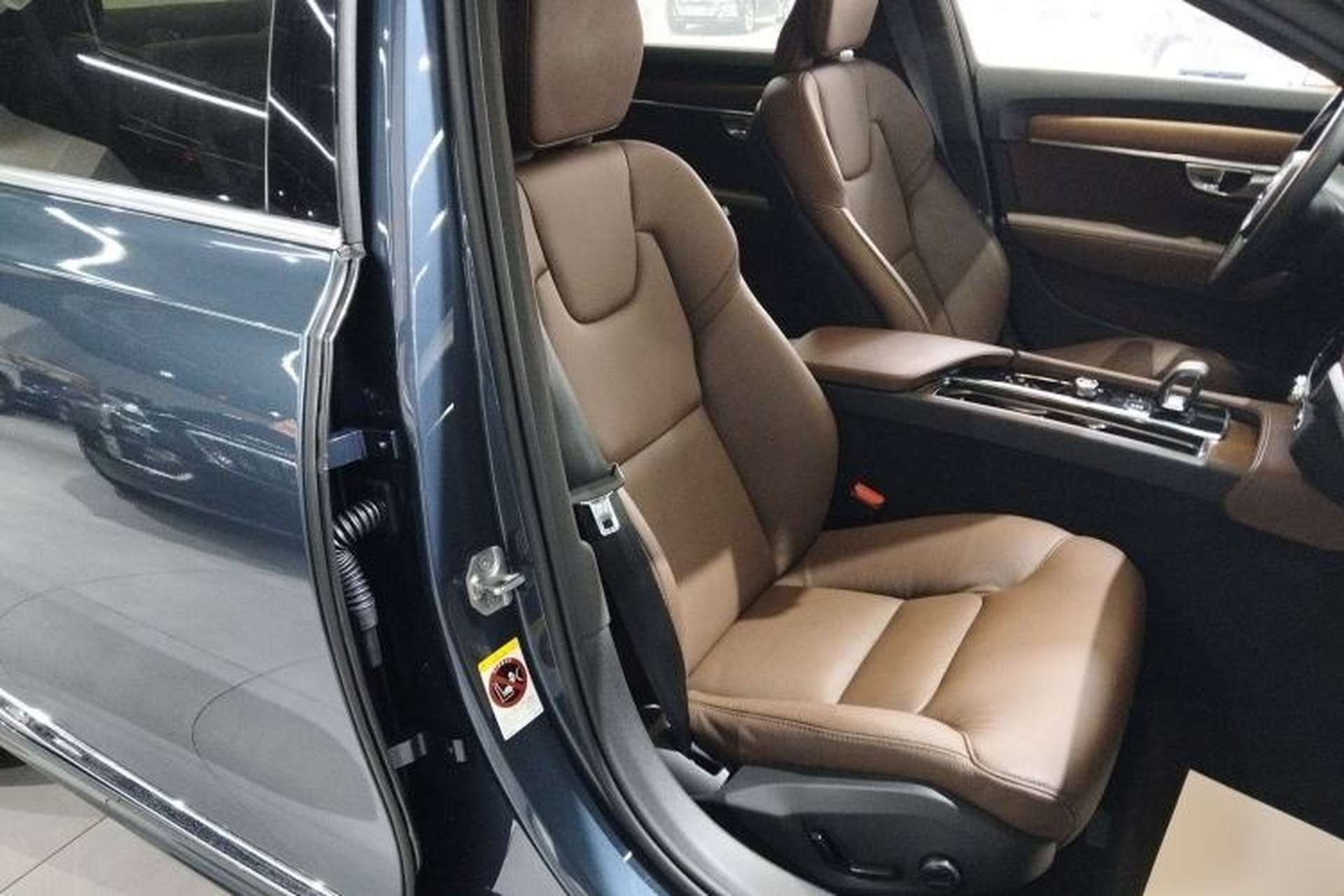 Used Volvo S90 2022 B5 Zhiyi Luxury Edition Right Front Seat