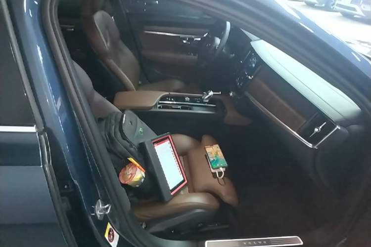 Used Volvo S90 2022 B5 Zhiyuan Luxury Edition Right Front Seat