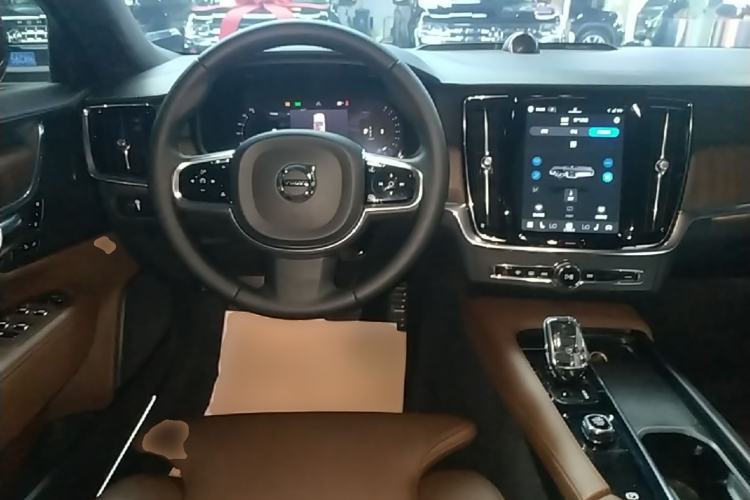 Used Volvo S90 2022 B5 Zhiyuan Luxury Edition Steering Wheel