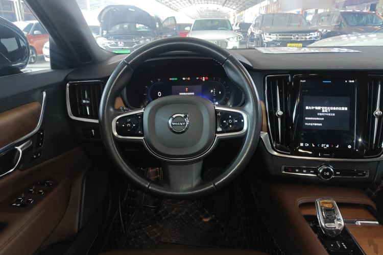 Used Volvo S90 2022 B5 Zhiyi Luxury Edition Steering Wheel