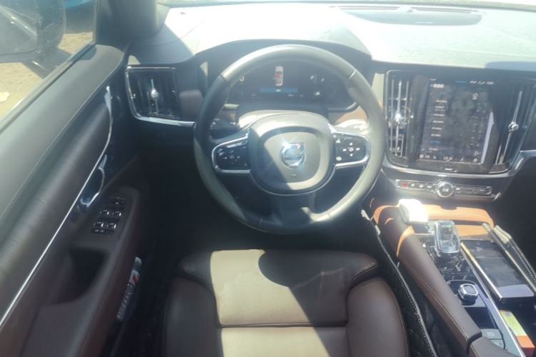 Used Volvo S90 2022 B5 Zhiyuan Luxury Edition Steering Wheel