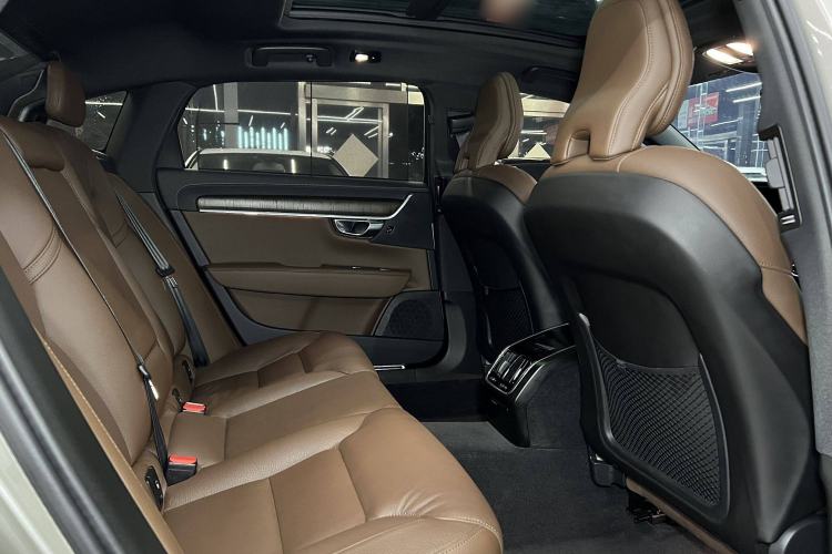 Used Volvo S90 2022 B5 Zhiyuan Luxury Edition Interior 4