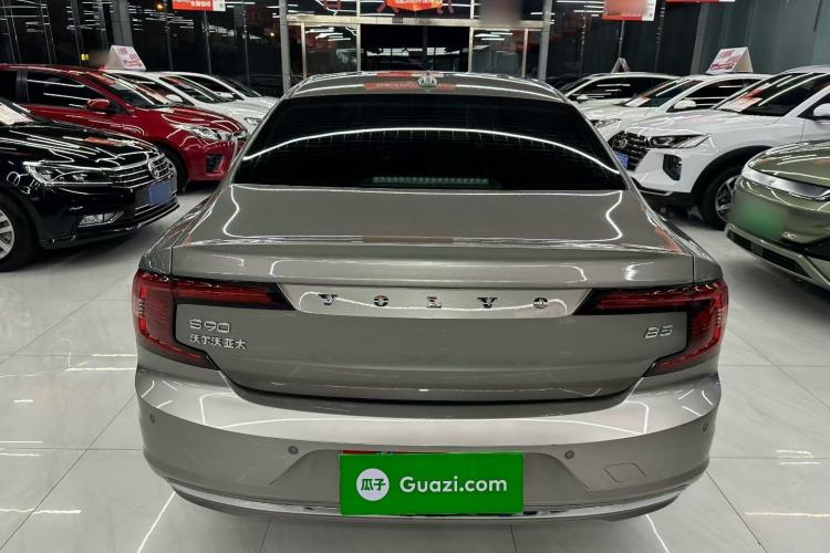 Used Volvo S90 2022 B5 Zhiyuan Luxury Edition Exterior 4
