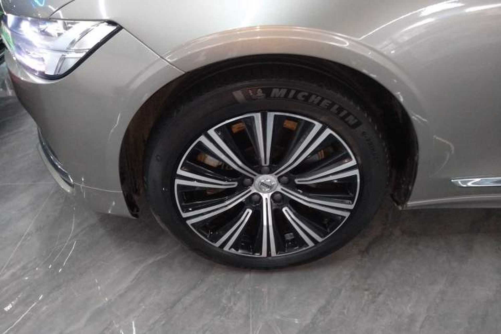 Used Volvo S90 2022 B5 Zhiyi Luxury Edition Left Front Wheel Hub