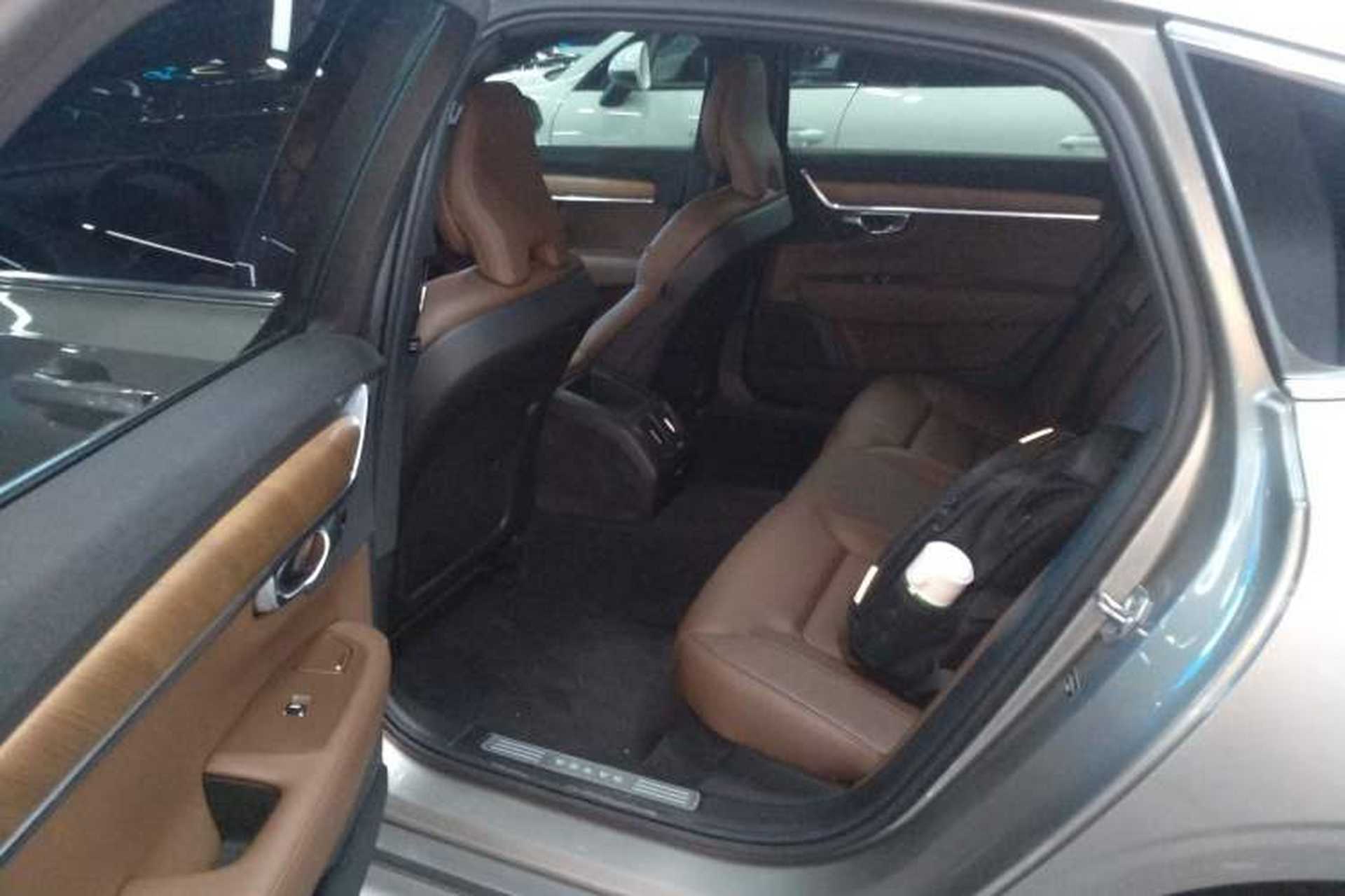Used Volvo S90 2022 B5 Zhiyi Luxury Edition Left Rear Seat