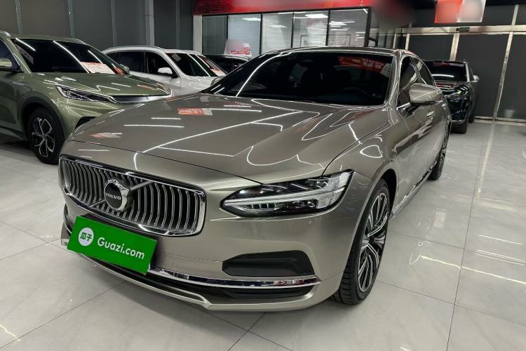 Used Volvo S90 2022 B5 Zhiyuan Luxury Edition Guazi used car, China used car export, Used car for sale, Used cars, Cheapest cars for sale