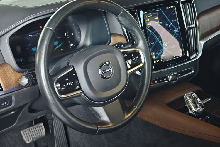 Used Volvo S90 2022 B5 Zhiyuan Luxury Edition Steering Wheel