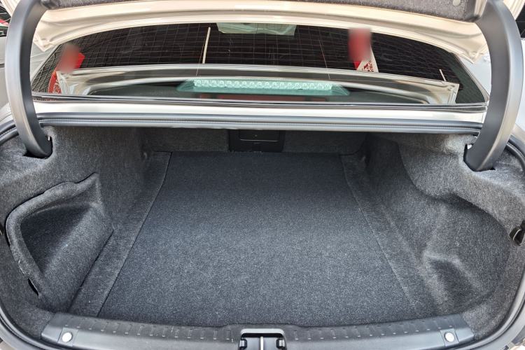 Used Volvo S90 2022 B5 Zhiyuan Luxury Edition Trunk