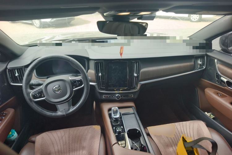 Used Volvo S90 2022 B5 Zhiyuan Luxury Edition Center Console