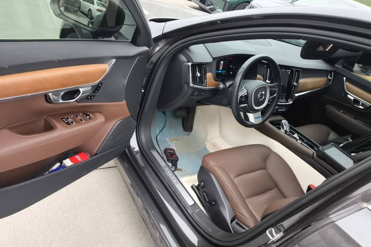 Used Volvo S90 2022 B5 Zhiyi Luxury Edition Driver Seat