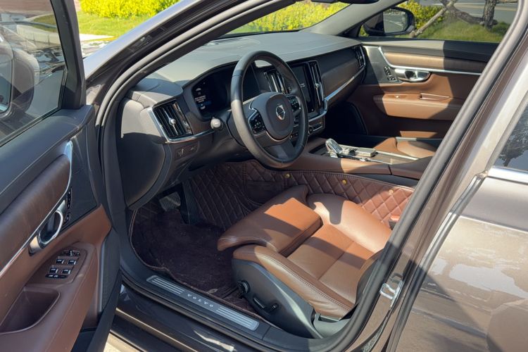 Used Volvo S90 2022 B5 Zhiyuan Luxury Edition Driver Seat