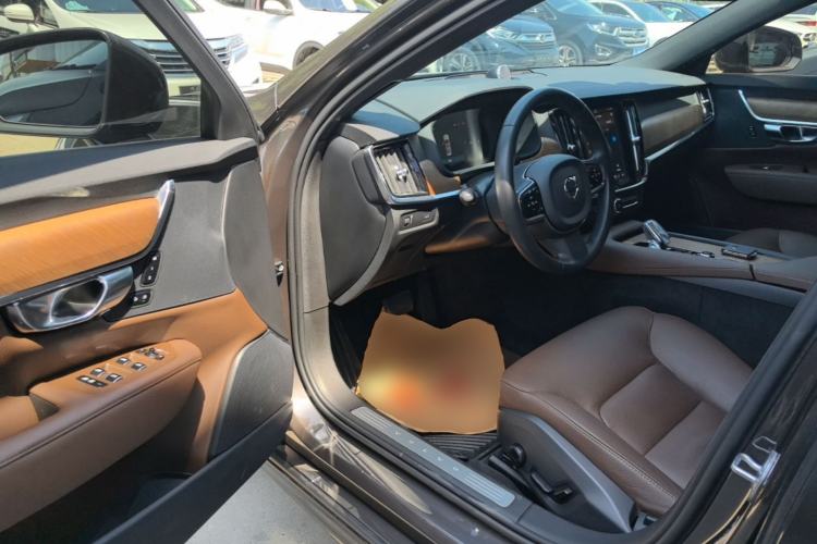 Used Volvo S90 2022 B5 Zhiyi Luxury Edition Driver Seat