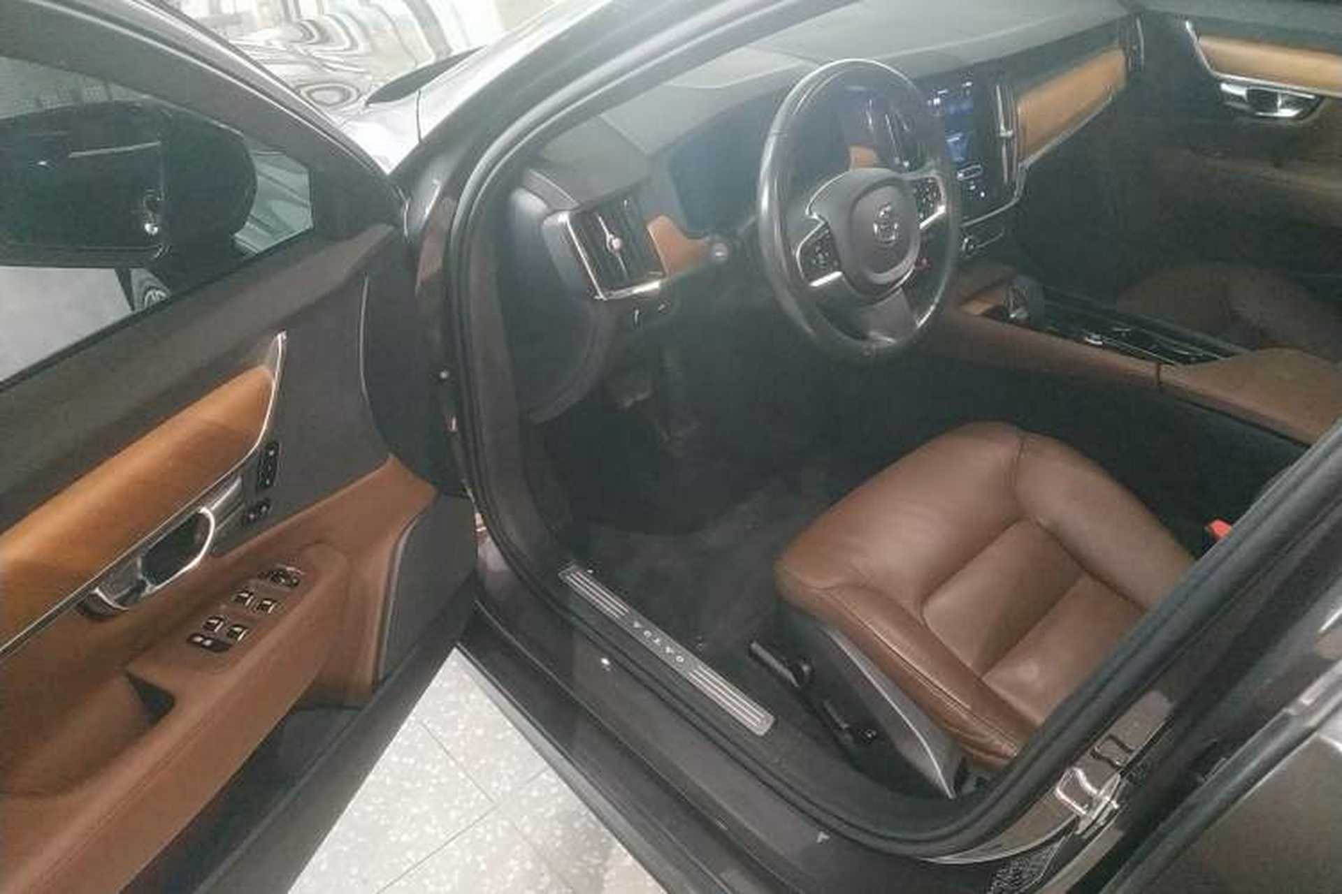Used Volvo S90 2022 B5 Zhiyi Luxury Edition Driver Seat